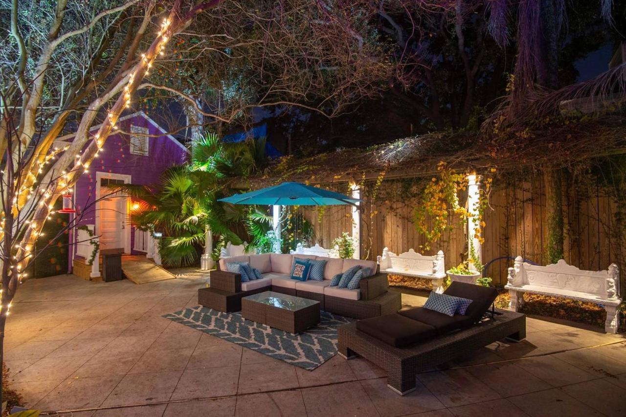 4 Bedroom - Sleeps 8! Best Location Next To Bourbon Street! New Orleans Exterior photo